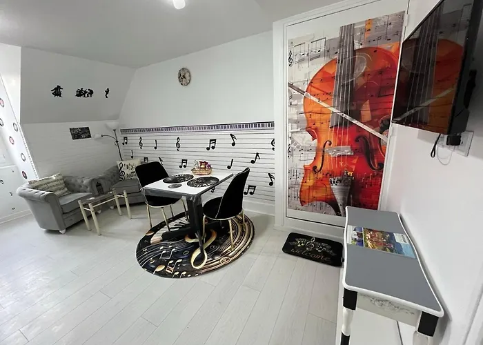 Apartamento Les Roitelets Musique - Bel T2 - Thème Musique - Entièrement Neuf - Classé 3 étoiles - Proche Centre-ville&thermes - Confort - Ménage Et Linge De Maison Inclus