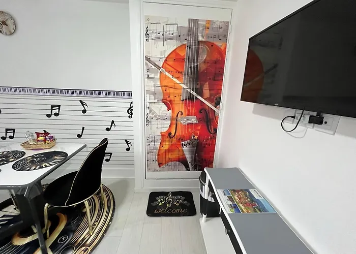 Apartamento Les Roitelets Musique - Bel T2 - Thème Musique - Entièrement Neuf - Classé 3 étoiles - Proche Centre-ville&thermes - Confort - Ménage Et Linge De Maison Inclus *